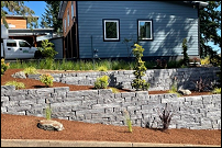 Stone retaining wall in Eugene, Oregon